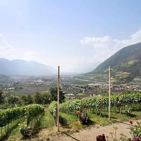 Unteroetzbauerhof - Rosenblick Tirolo